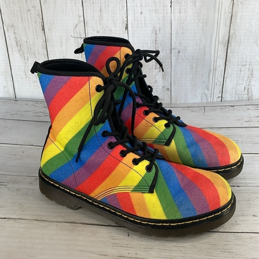 NWOT Rainbow Pride Combat Boots